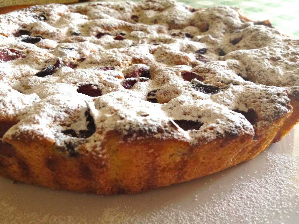 Torta di ciliegie, la ricetta